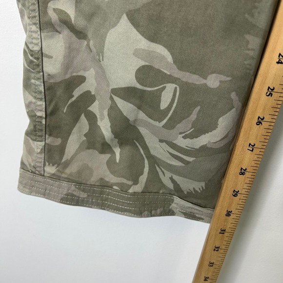 Abercrombie Fitch Curve Love Camo Cargo Pants Women's Size 27 4L Full Length - Picture 5 of 9